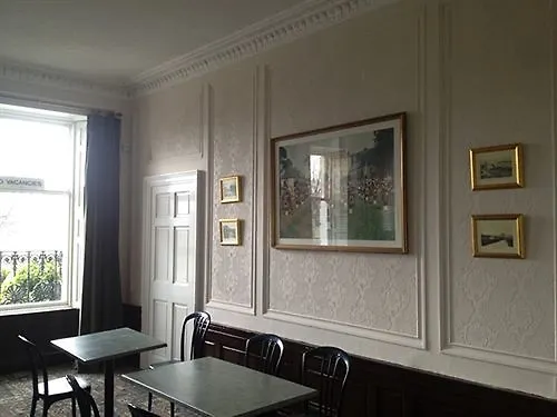 Adelphi Hotel Edinburgh 2*,